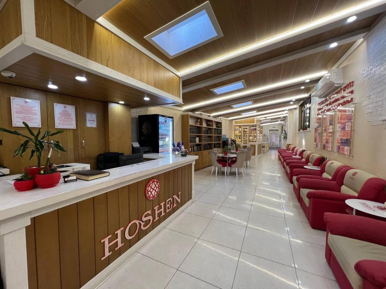 Hoshen Hotel Oeman Buitenkant foto