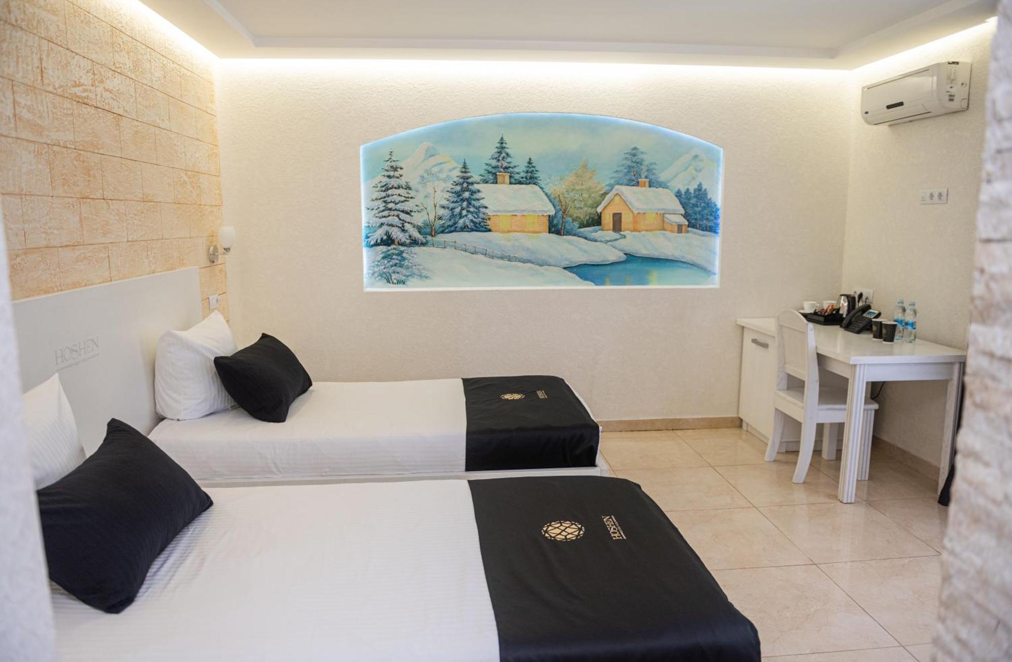 Hoshen Hotel Oeman Buitenkant foto