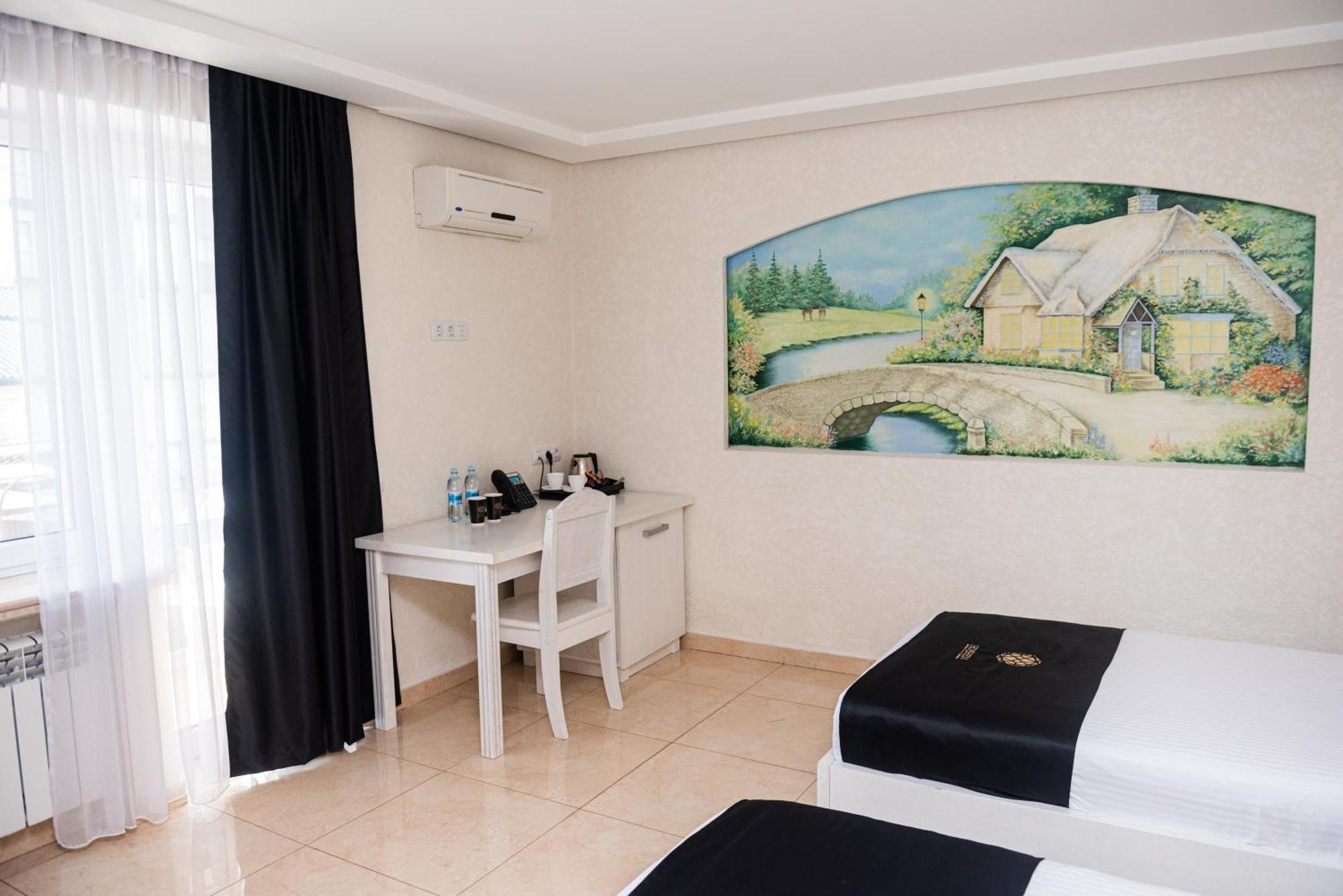 Hoshen Hotel Oeman Buitenkant foto
